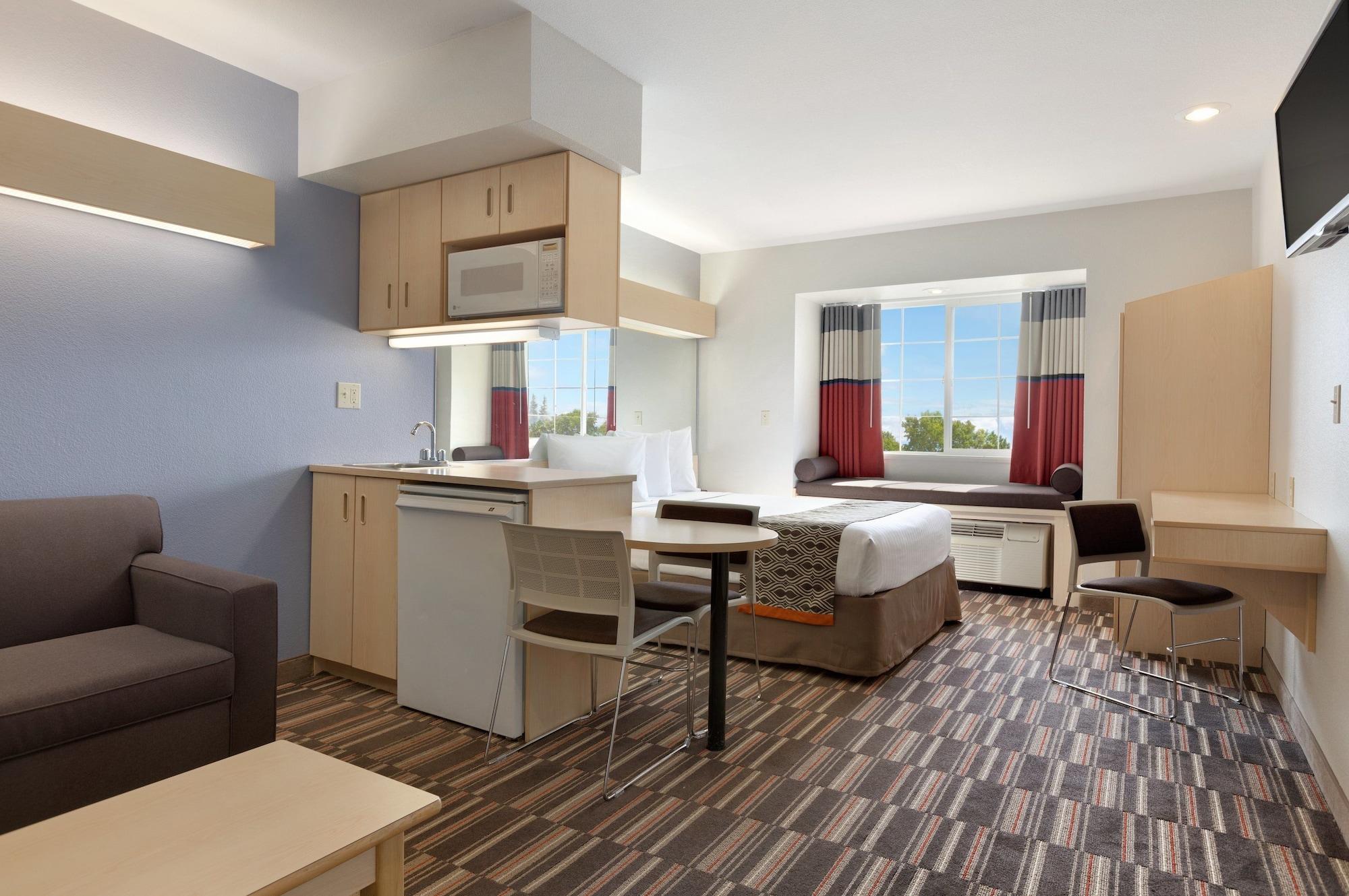 Microtel Inn & Suites Modesto Серес Екстер'єр фото
